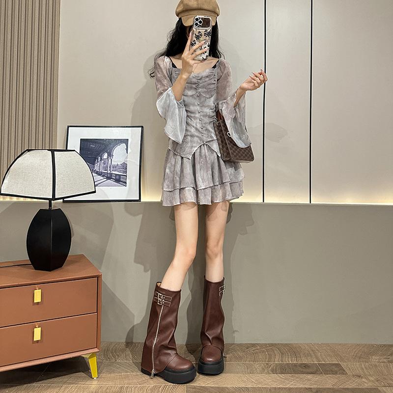 

Новое место большеголовые брюки-ботинки милый крутой ветер горячие девушки груда ботинок толстая подошва ковбойские сапоги но ботфорты высокие верховые 40 коричневый