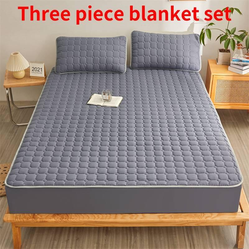 Moderne, vereinfachte Bettdecke mit Baumwollfüllung und rutschfesten Rändern für das Bett