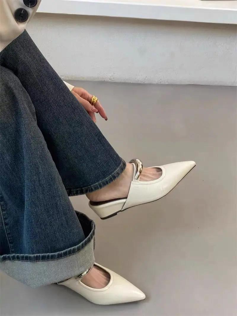 

Punk Gothic Metal Buckle Low Heels Sandals Women New Pointed Toe Thick Heeled Summer Slippers Woman Platform Muller Shoes 35 бежевий