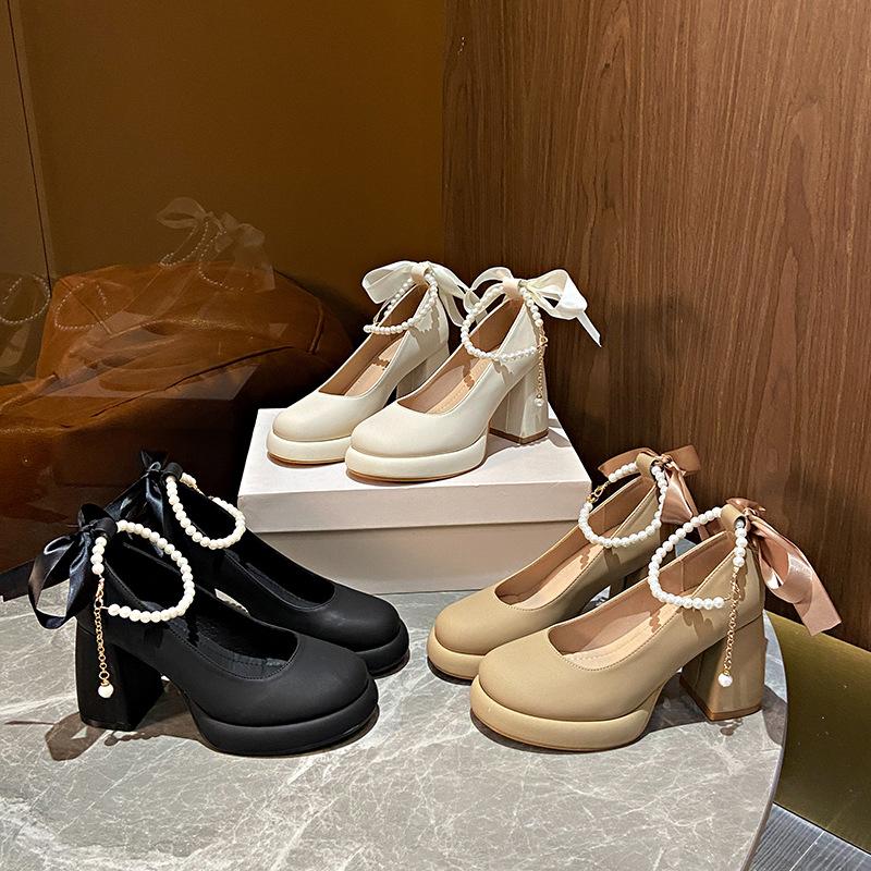 

Mary Jane wedding shoes women s waterproof table is not tired of high heels bridesmaids bride wedding dress French thick heel square head sing 34 бежевый
