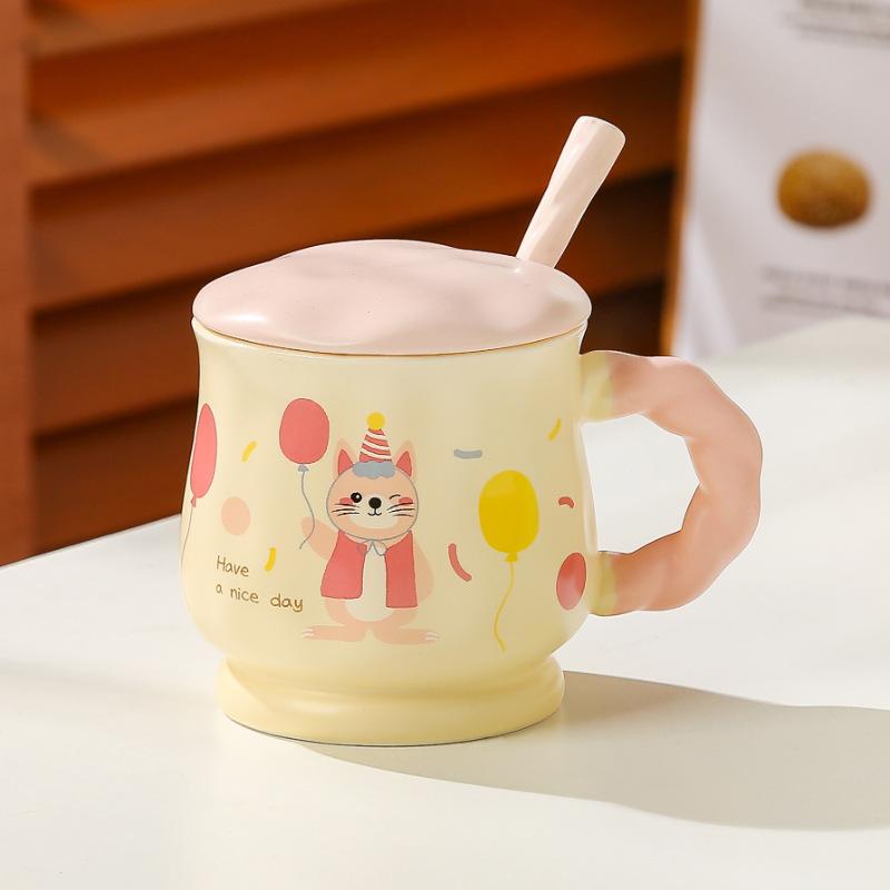 Cartoon Animal Mug Cute Ceramic Breakfast Cup with Lid Spoon Children Cute Fun Household Drinking Cup Souvenir Gift Cup
