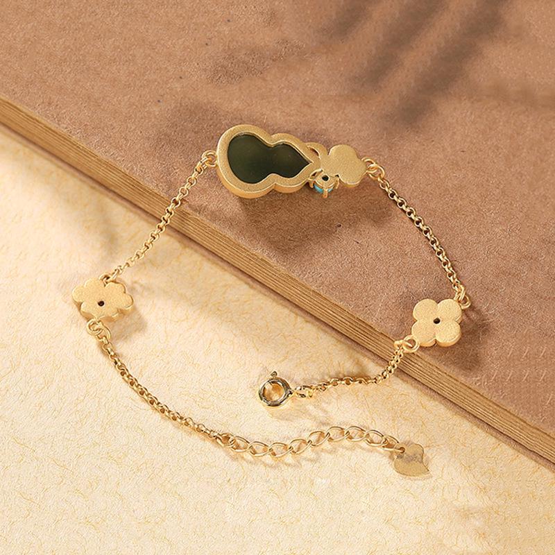 Imitation Hetian Jade Green Gourd Tassel Bracelet - Retro Chinese Style Auspicious Clouds Jewelry for Women