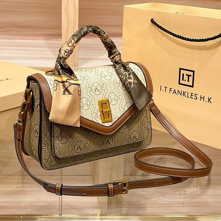 Female Crossbody Bag, Fashionable High-end Handbag, Retro Single Shoulder Leather Small Square Bag, Trendy