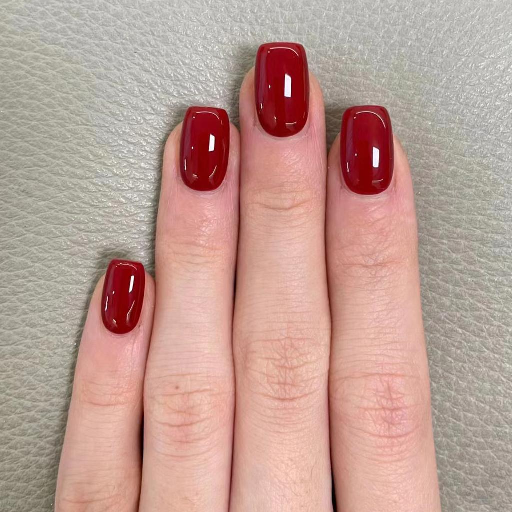 24 Pieces Wearing Nail Red Short Square Manicure Classic Solid Color Fake Nail Wearable Nail Piece