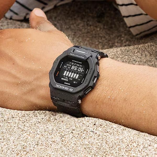 CASIO Men's G-SHOCK GBD-200-1JF [G-SHOCK 20 atm waterproof G-SQUAD] Square Watch Black Resin