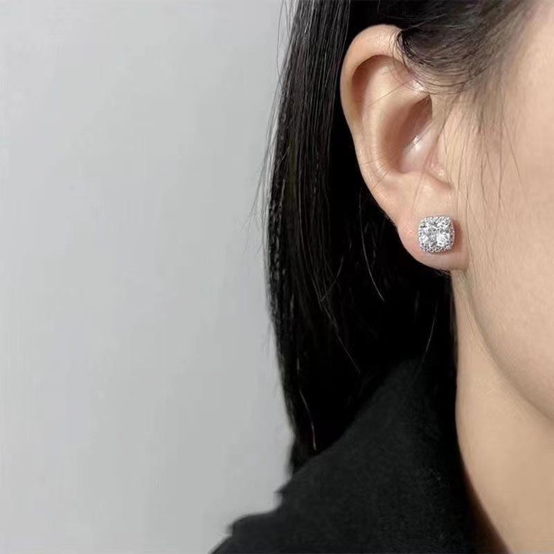 925 Silver Needle Men's Yellow Diamond Zircon Earrings, European & American Hip-Hop Style, High-End Unisex Jewelry.