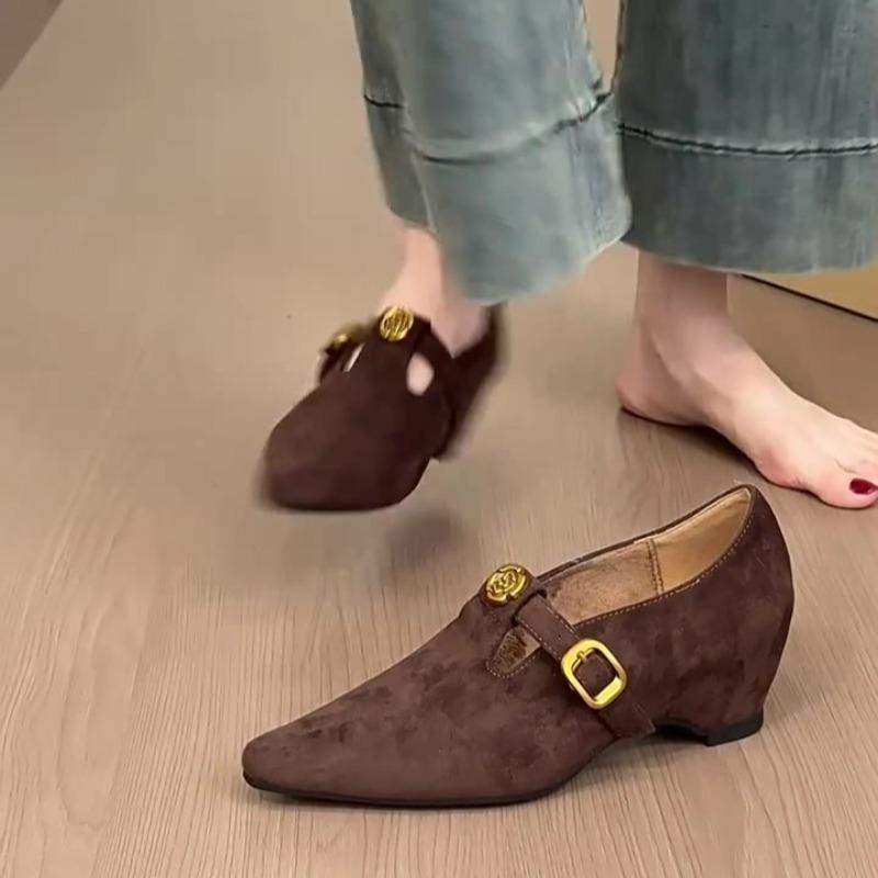 

Vintage Suede Slip Slip Single Shoes Fashion Pointed Toe Shallow Mouth Soft Sole Non-Slip Low Top Shoes 40 темно-коричневого кольору