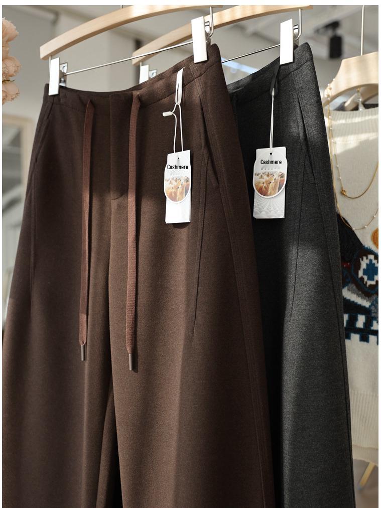 

Premium Silk Cashmere Wool Pants: 720g Thickened Wide-Leg, Loose Fit for Women - Perfect for Autumn and Winter Medium