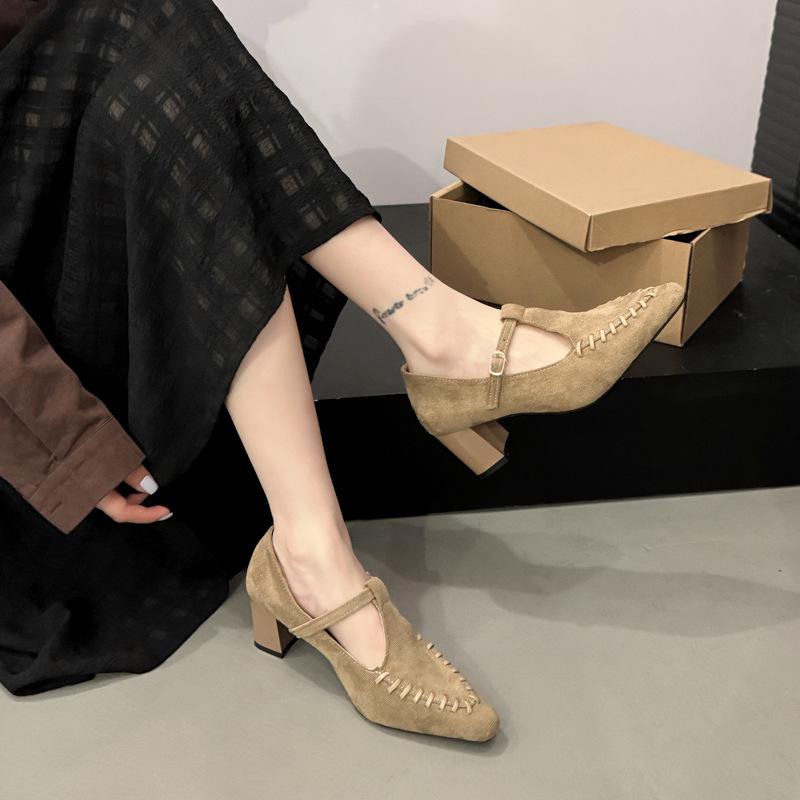 2025 Autumn New Small Inner Height Increase Mary Jane Shoes High Heels Fashion Shallow Mouth Pointed Casual Single Shoes Women