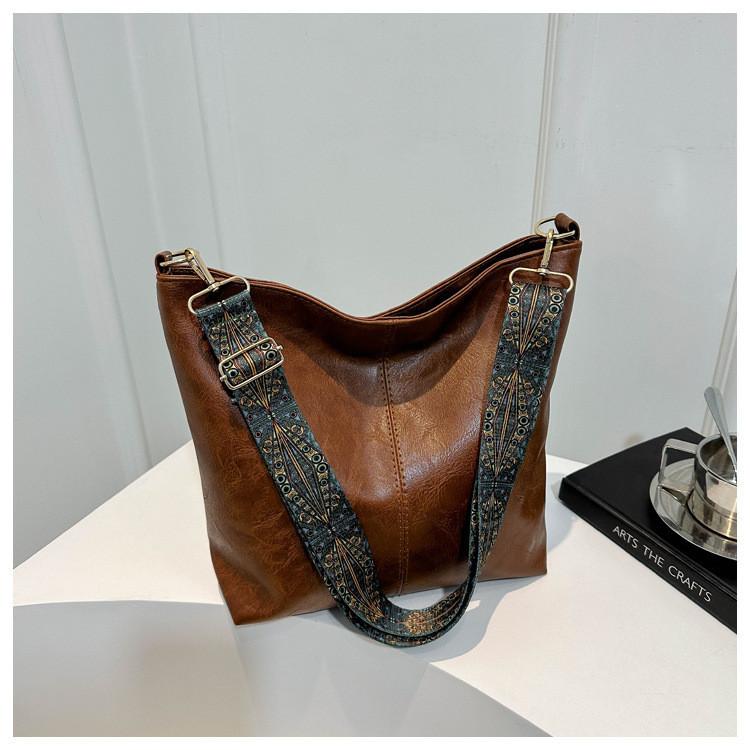2024 Spring New Fashion Street Tide Large Capacity Casual Shoulder Diagonal Crossbody Tote Bag Women's Bag