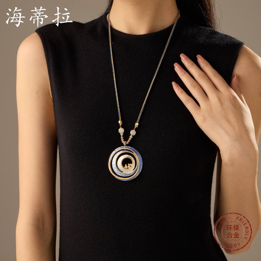 Luxury New Enamel Color Round Hollow Geometric Line Long Pendant, Natural Crystal Beaded Ladies Long Necklace