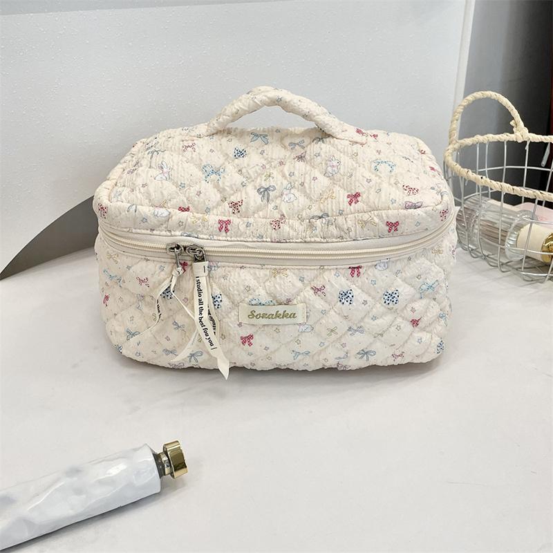 

Cartoon Cute Portable Women S Makeup Bag Large Capacity Makeup Lipstick Storage Bag Portable Travel Toiletry Bag Commuter Clutch