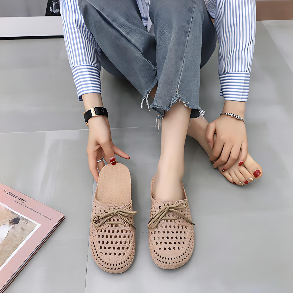 Summer new slippers women's bag head hollow cool slippers women's flat bottom outdoor wear indoor non-slip soft sole casual hole shoes