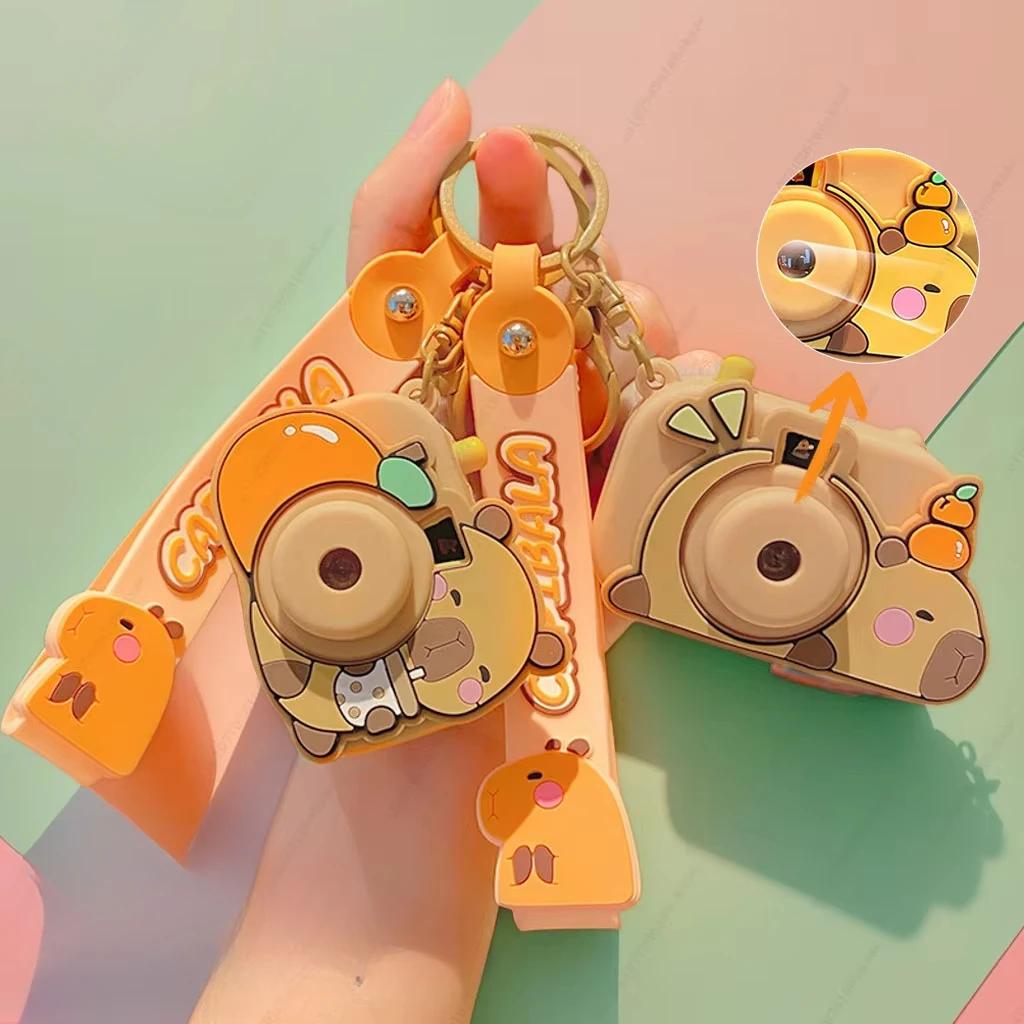 Capybara Projection Keychain Mini Camera Design Cute Animal Key Chain Bag Accessory Creative Gift for Friends Party Favor