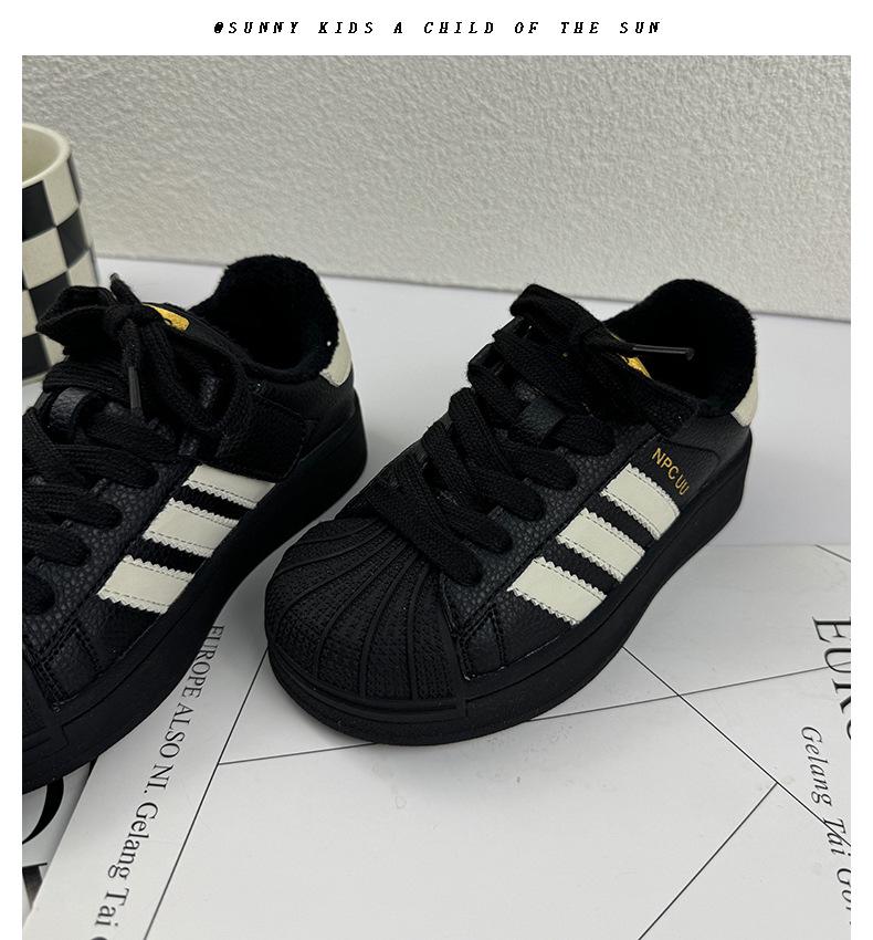 Lekkie, antypoślizgowe trampki skate z noskiem w kształcie muszli dla dzieci na wiosnę/jesień