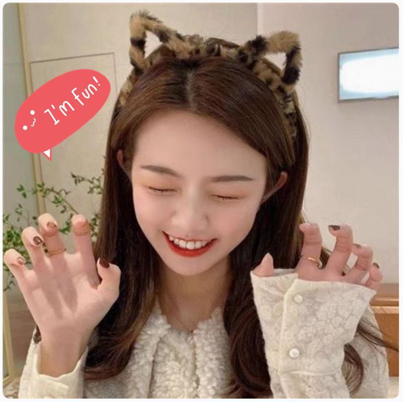 1 Plush Cat Ear Headband with Cute and Girlish Style, Perfect for Daily Use, Cute and Eye-catching