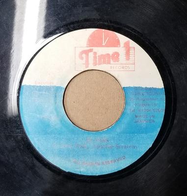 7inch Record FRANKIE PAUL, APACHE SCRATCHY - Hi Miss NONE Time 1 Records 1991 Jamaica Reggae, Ska & Dub Used