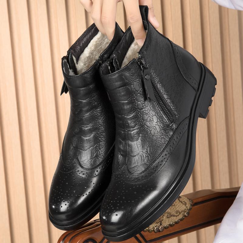 Fashion High Quality Genuine Leather Men Chelsea Boots Luxury Brand Brogue Shoes Fashion Casual Warm Plush Ankle Boots Snow Basic Boots
