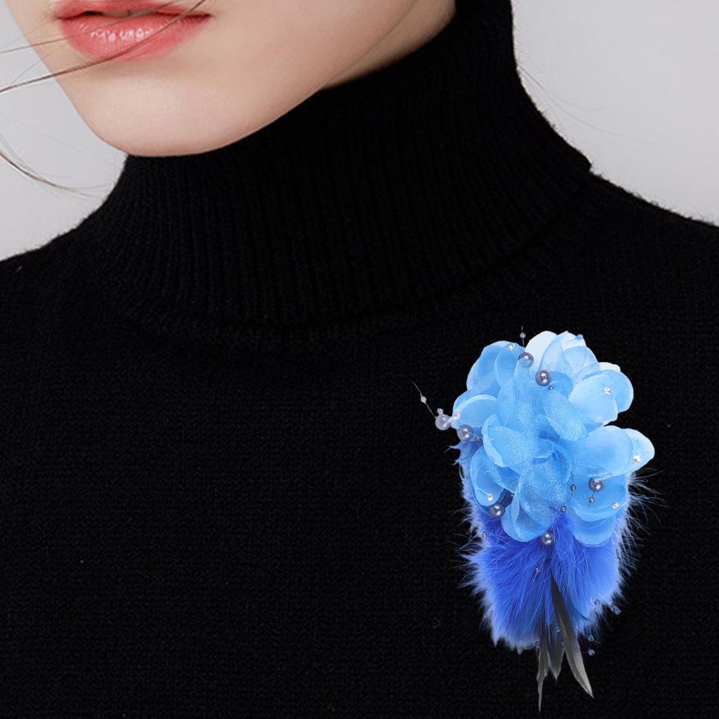 Waterproof Feather Corsage Pin Synthetic Fabric Texture Quick Attach Clip Perfect for Outdoor Weddings Business Occasion