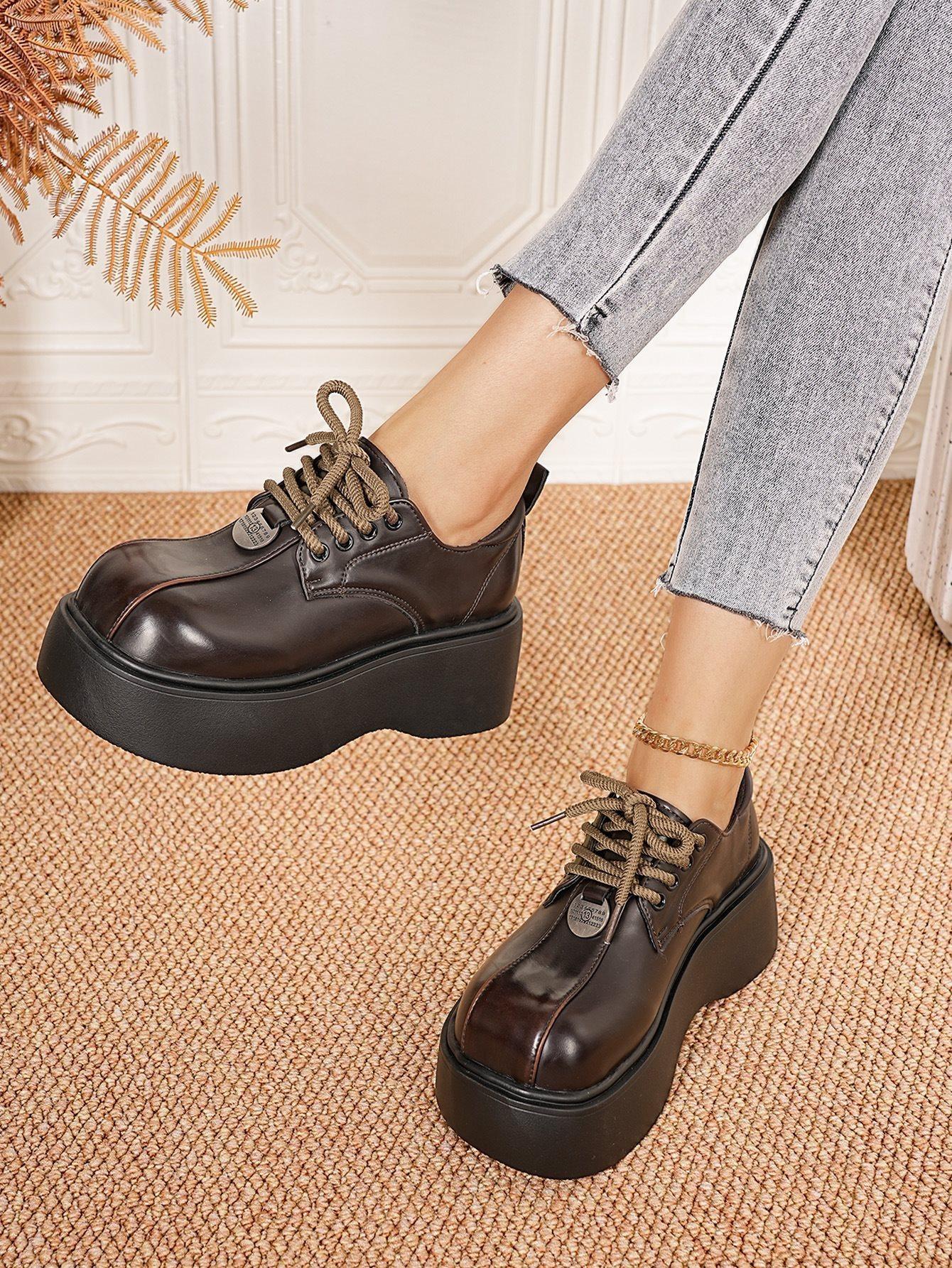 

Лоферы женские туфли одинарные подошва-маффин 2025jk обувь маленькие кожаные туфли женские новые на толстой подошве ретро увеличение роста для маленького человека 40 коричневый