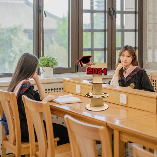 

Деревянный держатель для денег на выпускной, стойка для поздравительных открыток, денежный торт, многослойный кошелек, орнамент, подарок на выпускной 2024 C