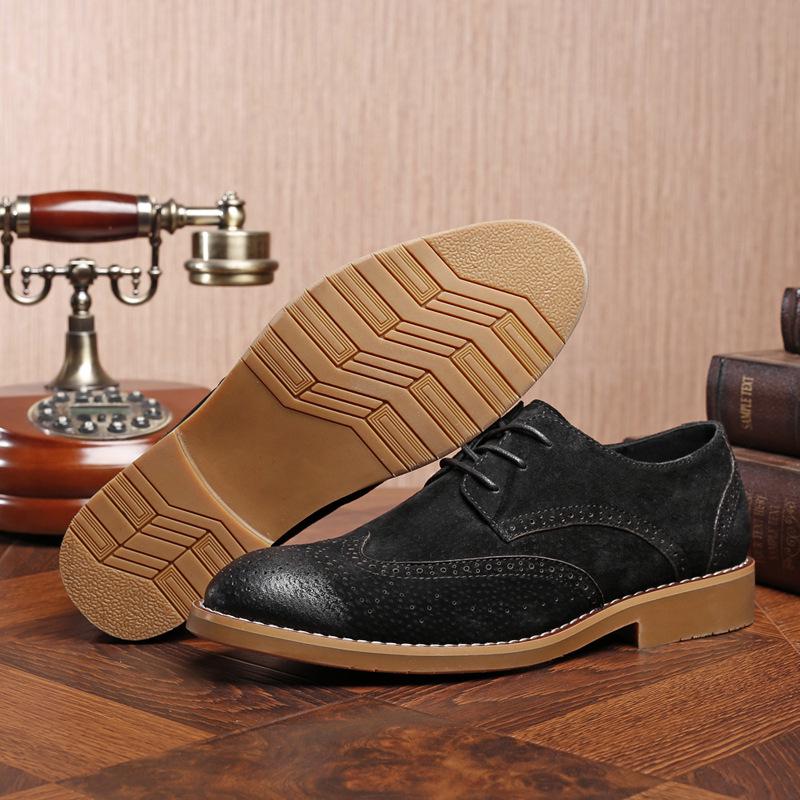 Mode mode luxe heren leren schoenen bruiloft Zakelijke kledingschoen voor jonge man Nachtclubs Gesneden schoenen ghn
