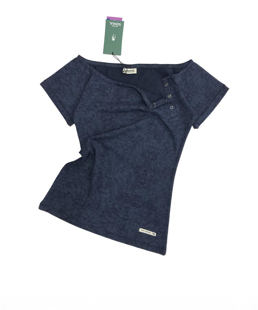 Soheul Mist Off-Shoulder Snap T (Navy)