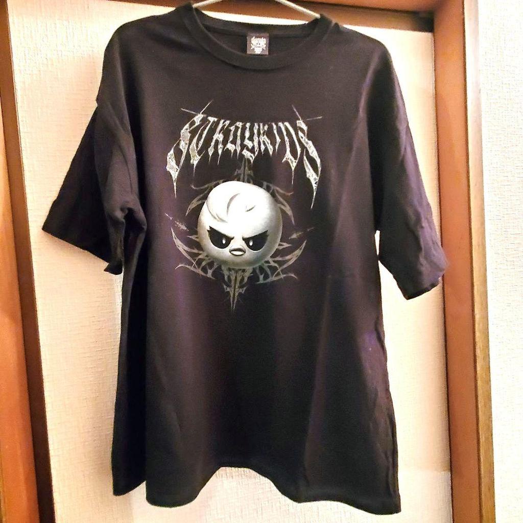 [USED] Skzoo Dark T-shirt EVIL Pogari Straykids