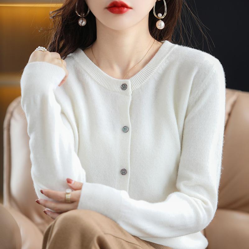 

Женский легкий кардиган из 50% шерсти и 50% шелка Mulberry — универсальный трикотаж на все 4 сезона для комфорта и стиля в любое время года XXL теплый белый