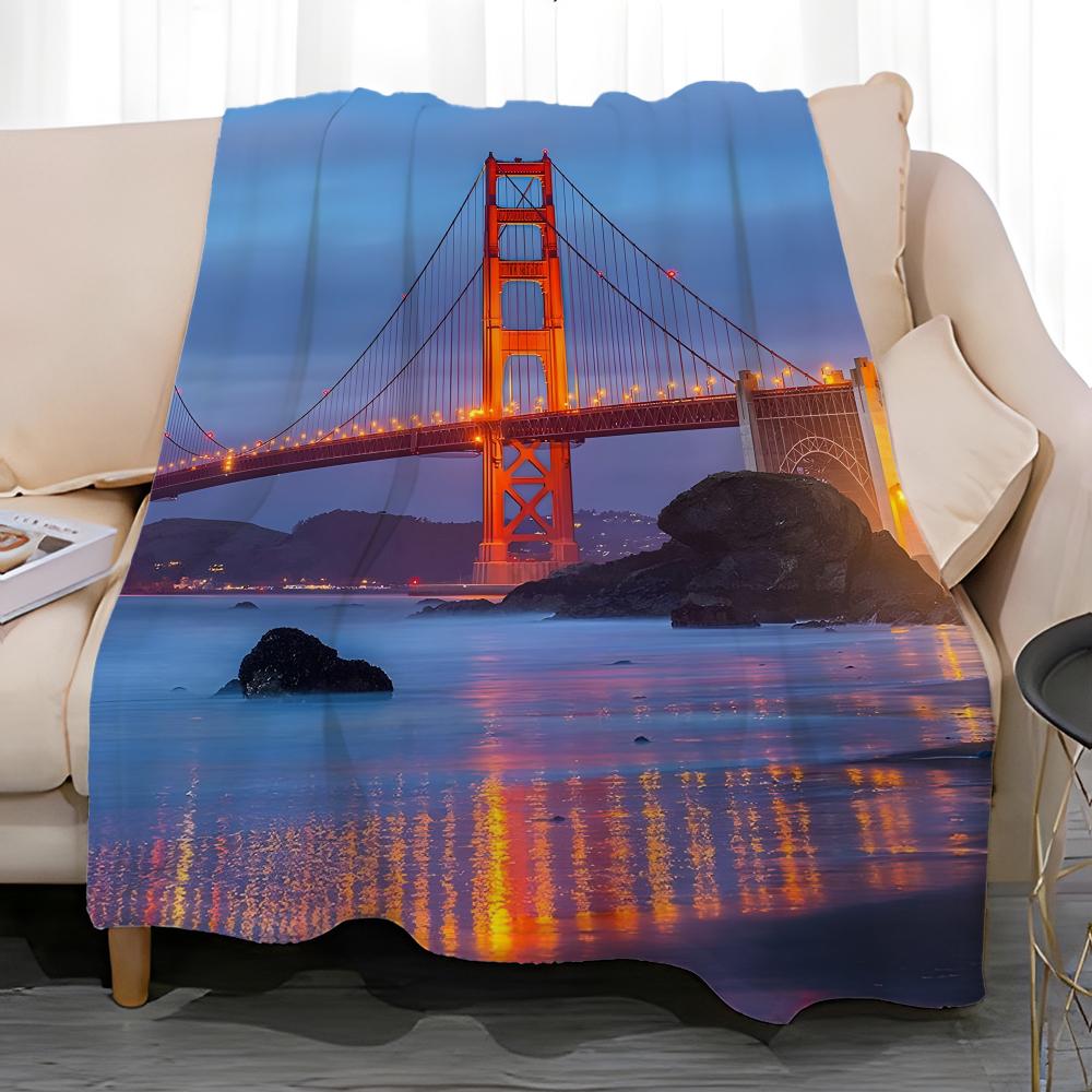Landmark Golden Gate Bridge Throw Soft Coral Fleece Blanket 310gsm Fluffy Warm Throw for Sofa Bed Couch Bedroom Decor