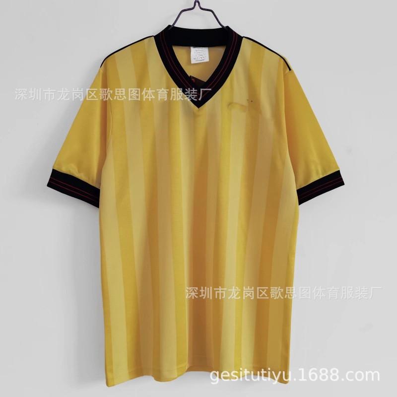 Retro Football Jersey Men Vintage Soccer Shirt Sports Training Top