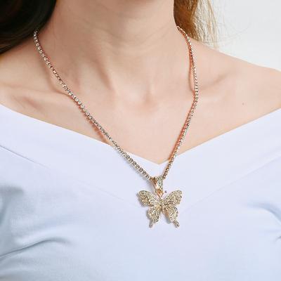 Women Single-layer Rhinestone Claw Chain Inlaid with Butterfly Necklace