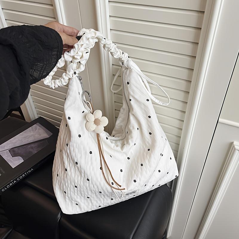 Miniature crossbody bag, large capacity, floral pleated shoulder bag, Korean style, relaxed tote bag, fashionable women's crossbody bag.