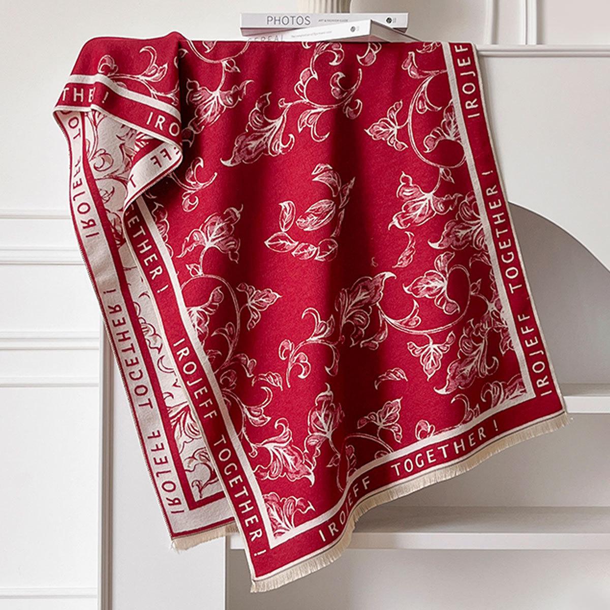 

Женский зимний шарф с цветами, универсальный, премиальный на ощупь, имитация кашемира, с кисточками и буквенным принтом, большой трендовый теплый шарф 185*65cm красный