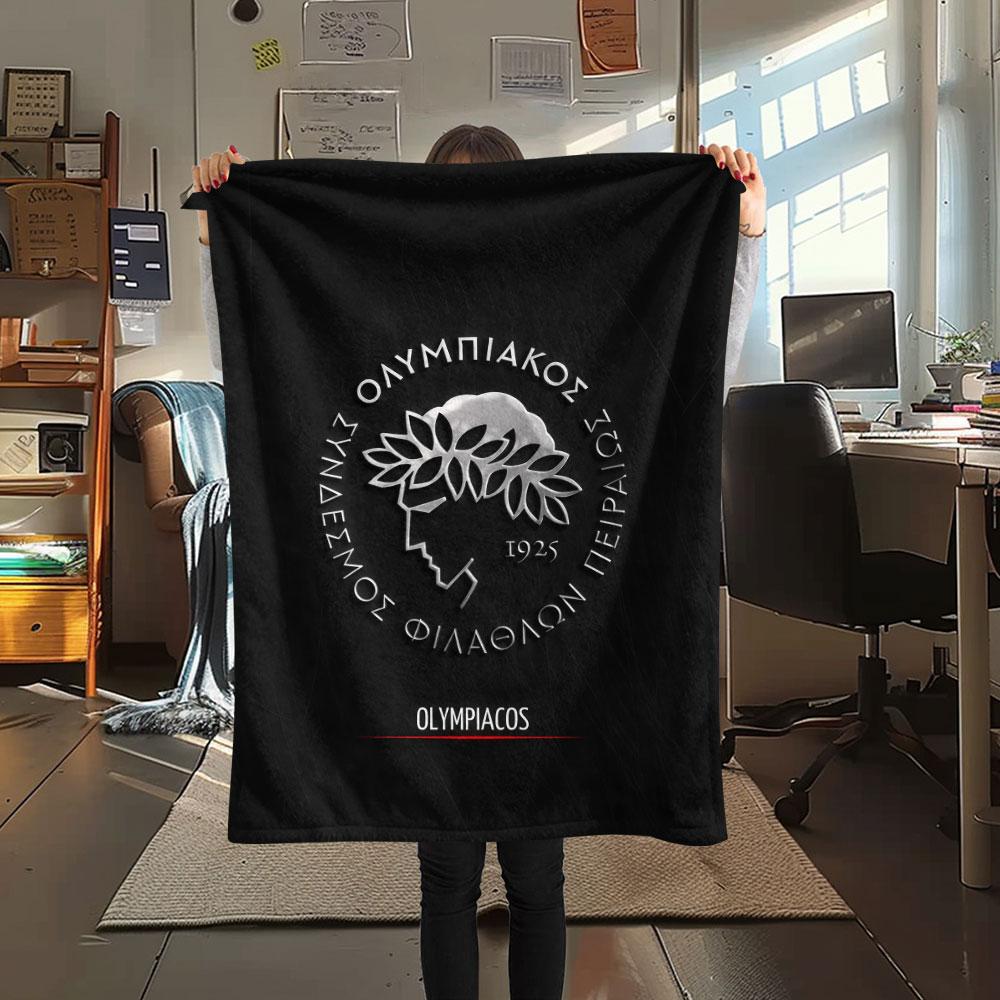 Olympiacos F.C FlAannel Blanket, High quality Comfortable for All Seasons, Home Decor, Warmth and Comfort