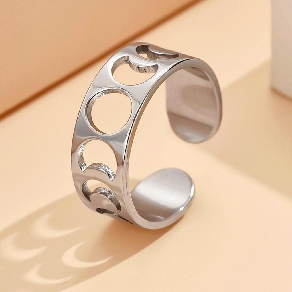 Stylish European and American Sweet Open Heart Ring for Women – Gold-Plated Stainless Steel Gift