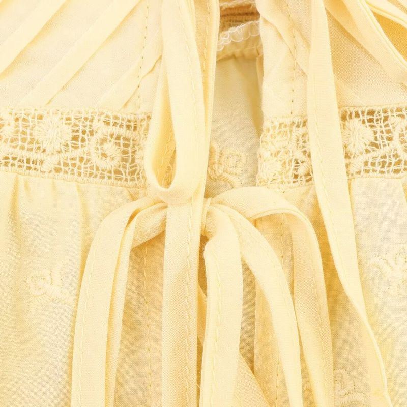 Kaslead New Women clothes Western Style Fashion Simple and Versatile Embroidery Sling Top 0881020