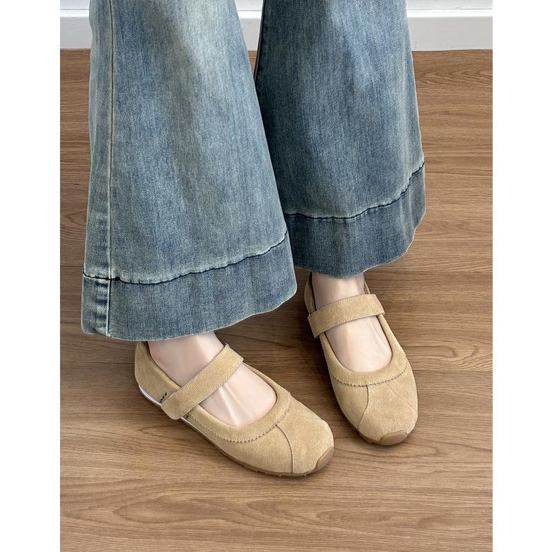 Flat-bottomed retro Velcro ballet single shoes women's round head shallow mouth Mary Jane shoes