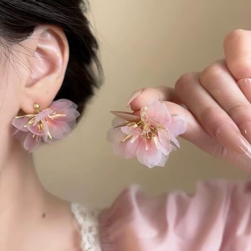 

Resort Style Sunflower Earrings - Spring/Summer 2025 Collection for Women