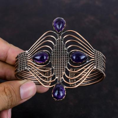 Afrikanischer Amethyst Armreif Kupferdraht umwickelter Armreif Verstellbarer Armreif Edelstein Handgemachter Armreif Elegantes Kupferschmuck Verlobungsgeschenke