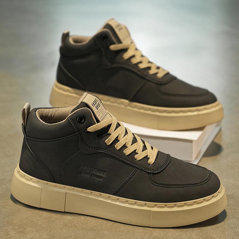 New Autumn and Winter High-top Board Shoes Men's Shoes Warm Outdoor Shoes Casual Shoes Light, Non-slip and Wear-resistant Thick-soled Students