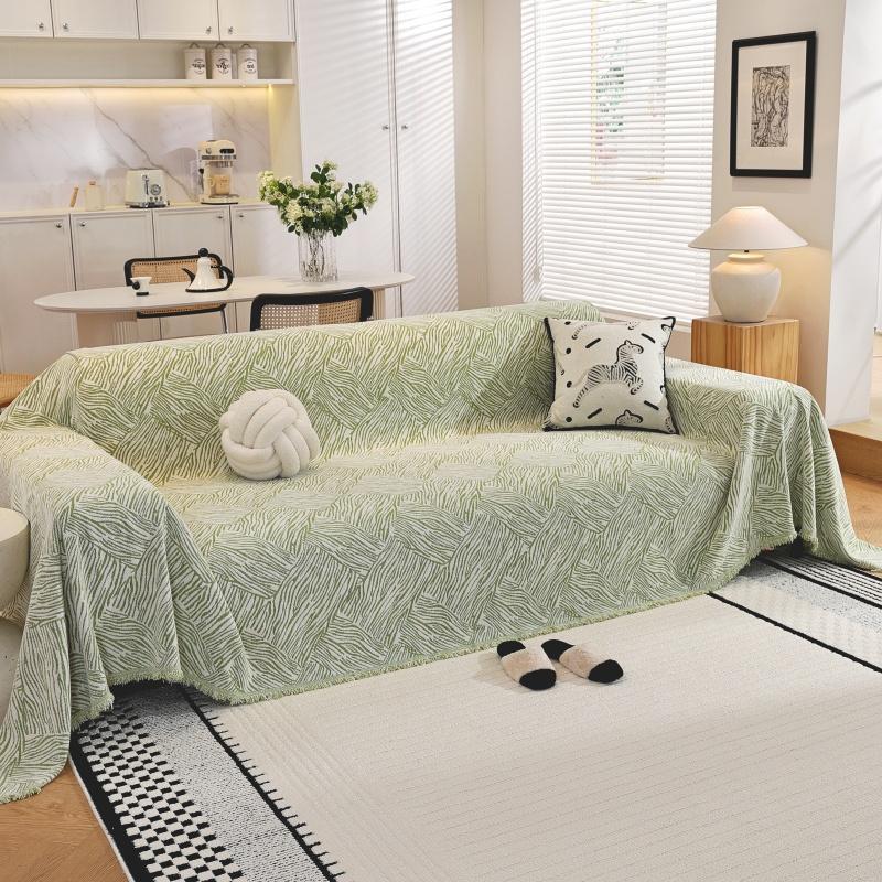 

Reversible Chenille Sofa Cover - Non-Slip Stretchable Couch Slipcover, Machine Washable Sofa Protector for All Seasons (Solid Co 180x130cm