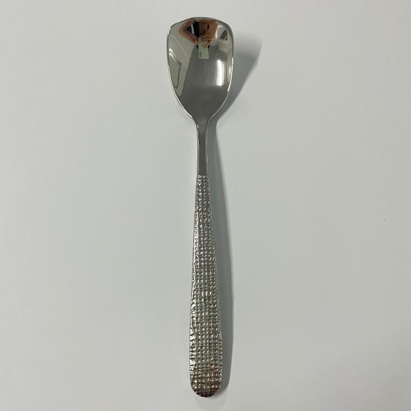 

Столовые приборы из нержавеющей стали 304, ложка с плоской головкой, ручка с чеканным узором, столовая посуда, роскошная ретро-посуда серебряный