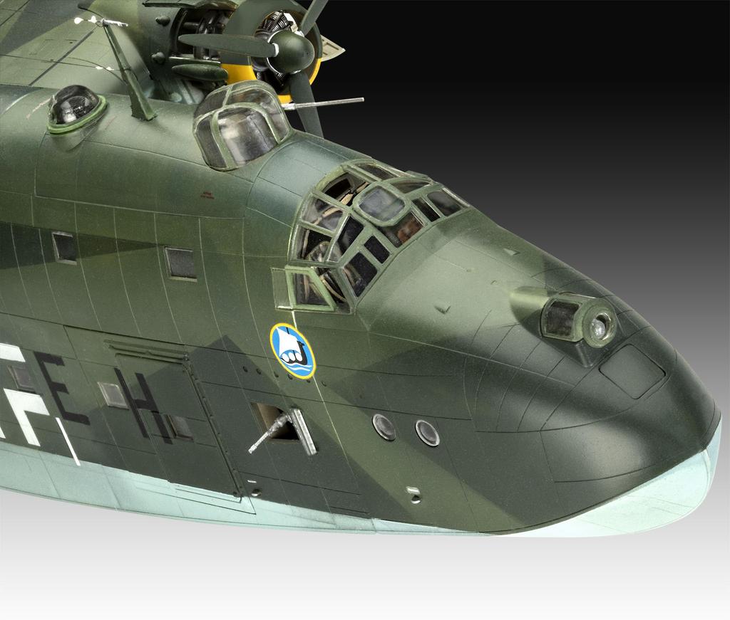 Revell German Blohm Voss BV222 Wiking Plastic Model Kit 03792 1/72 & (Airplane)