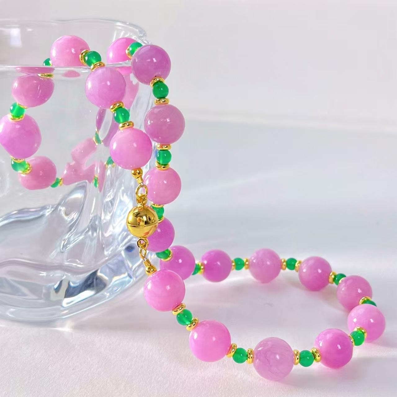 Vintage Purple Quartz Rock Natural Chalcedony Contrasting Color Necklace Spring