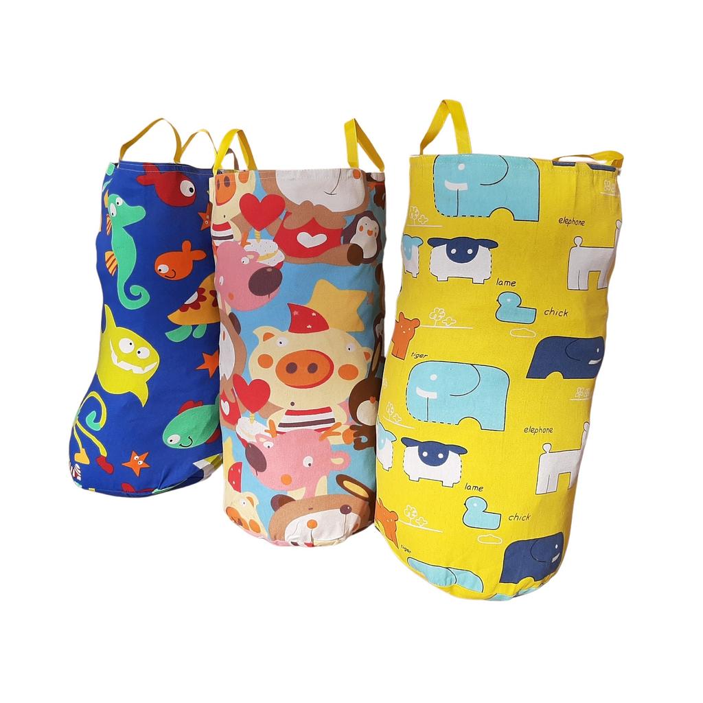 Set Of Three Master Jumping Bags With Colorful Print