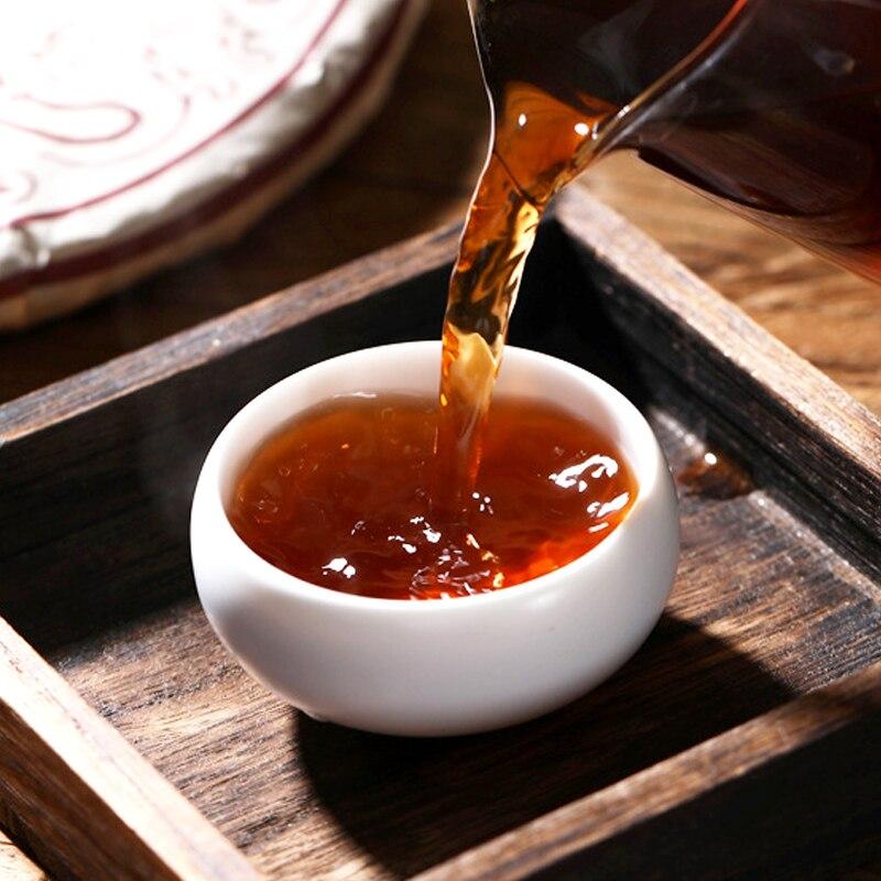 2020  Ripe Puerh Tea ''Golden Buds Gong Cake'' Royal Court Shu Puerh Tea Cake Qizi 357g