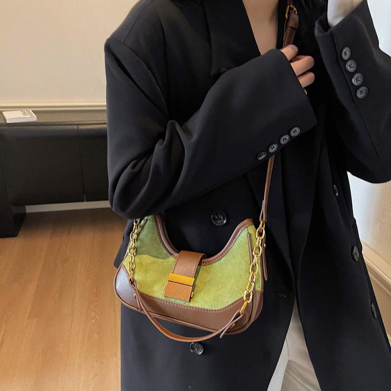 Niche design deerskin fleece bag, new women's bag, messenger bag chain, underarm bag, shoulder bag.