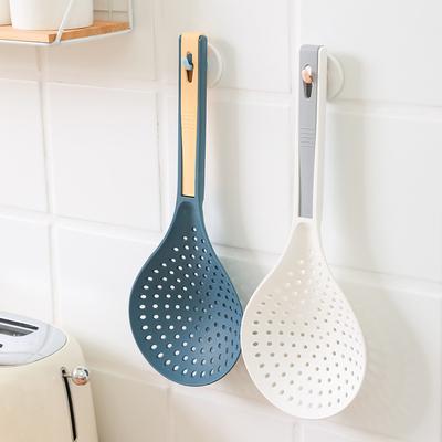 Household Water-draining Net for Scooping Dumplings, Plastic Noodle Scooping Spoon, High-temperature Resistant Large Noodle Scooping Spoon