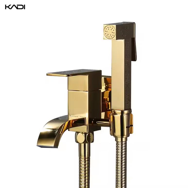 Roségold Tragbares Messing Bidet Sprühgerät Set Modern Handheld Wandmontiert Vertikaler Sprühstoß Toiletten Bidet 3 Jahre Hotel Küche